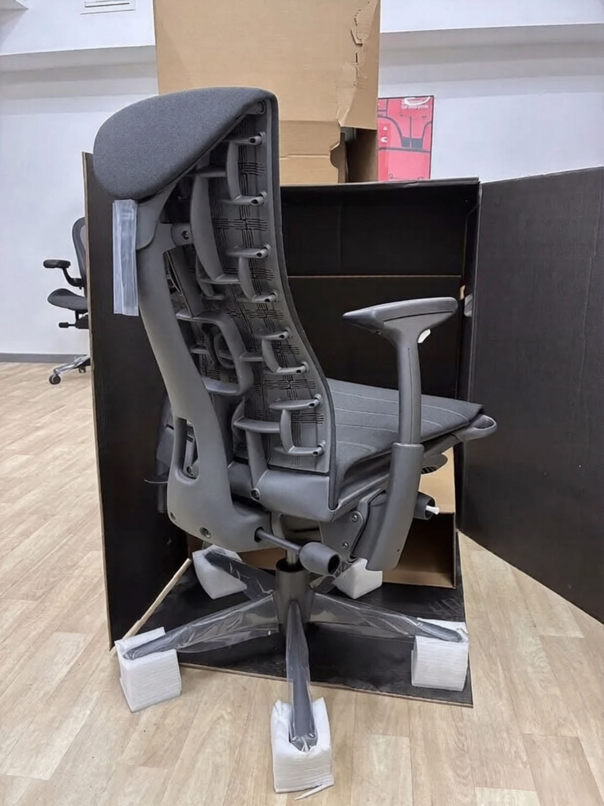 herman miller embody x logitech gaming chair black herman miller embody x logitech gaming chair black