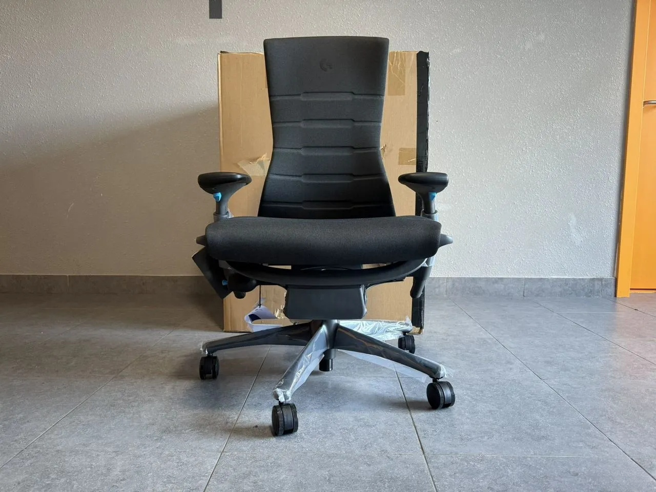 herman miller embody x logitech gaming chair black & cyan herman miller embody x logitech gaming chair black & cyan