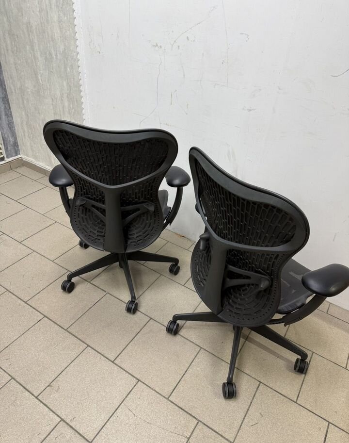 herman miller mirra 2 chair graphite herman miller mirra 2 chair graphite