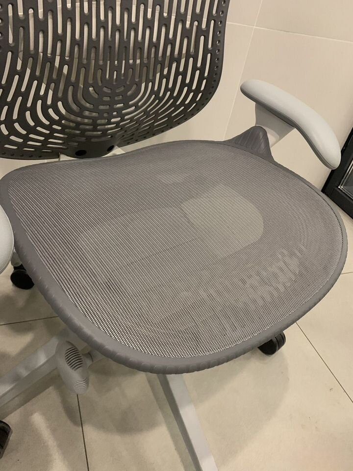 herman miller mirra 2 chair grey fog & studio white herman miller mirra 2 chair grey fog & studio white