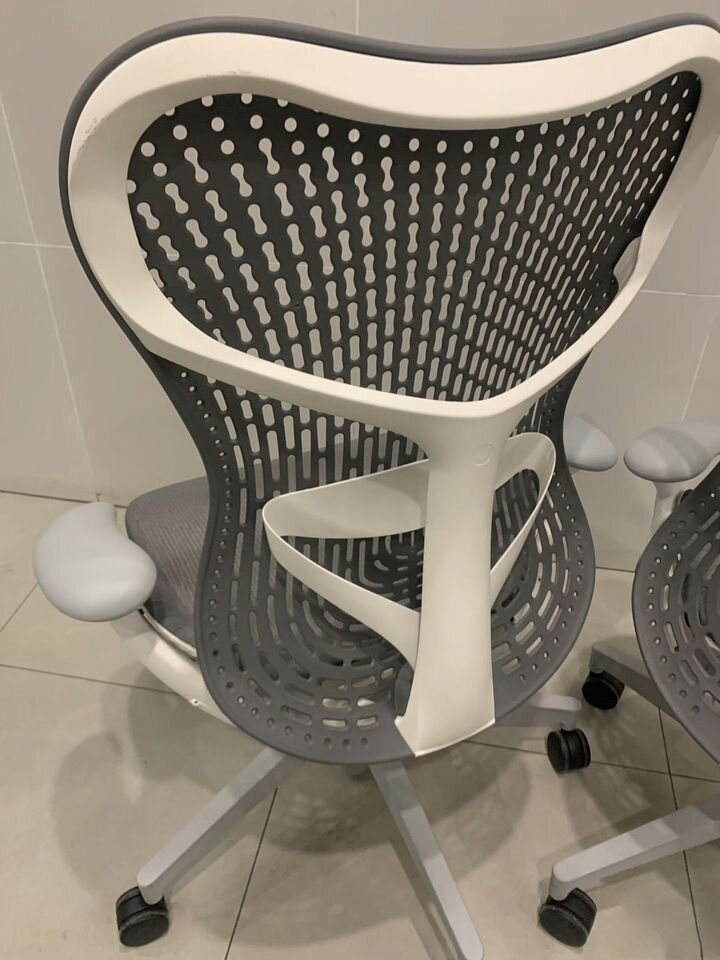 herman miller mirra 2 chair grey fog & studio white herman miller mirra 2 chair grey fog & studio white